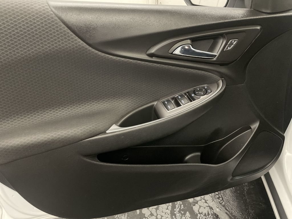 2023 Chevrolet Malibu LS