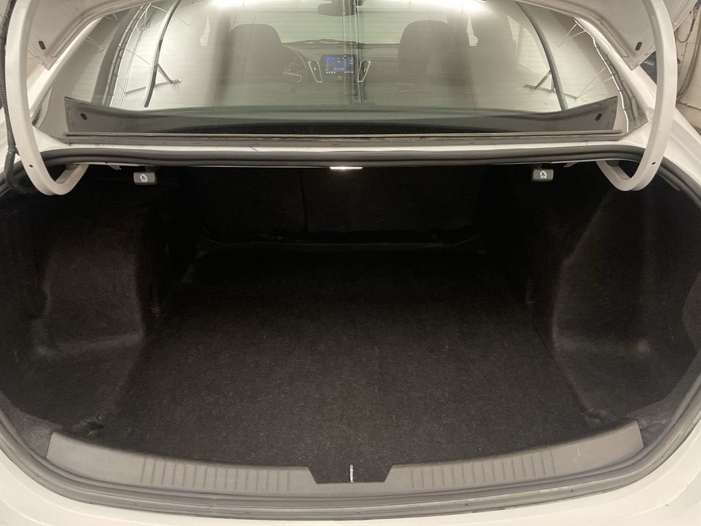 2023 Chevrolet Malibu LS