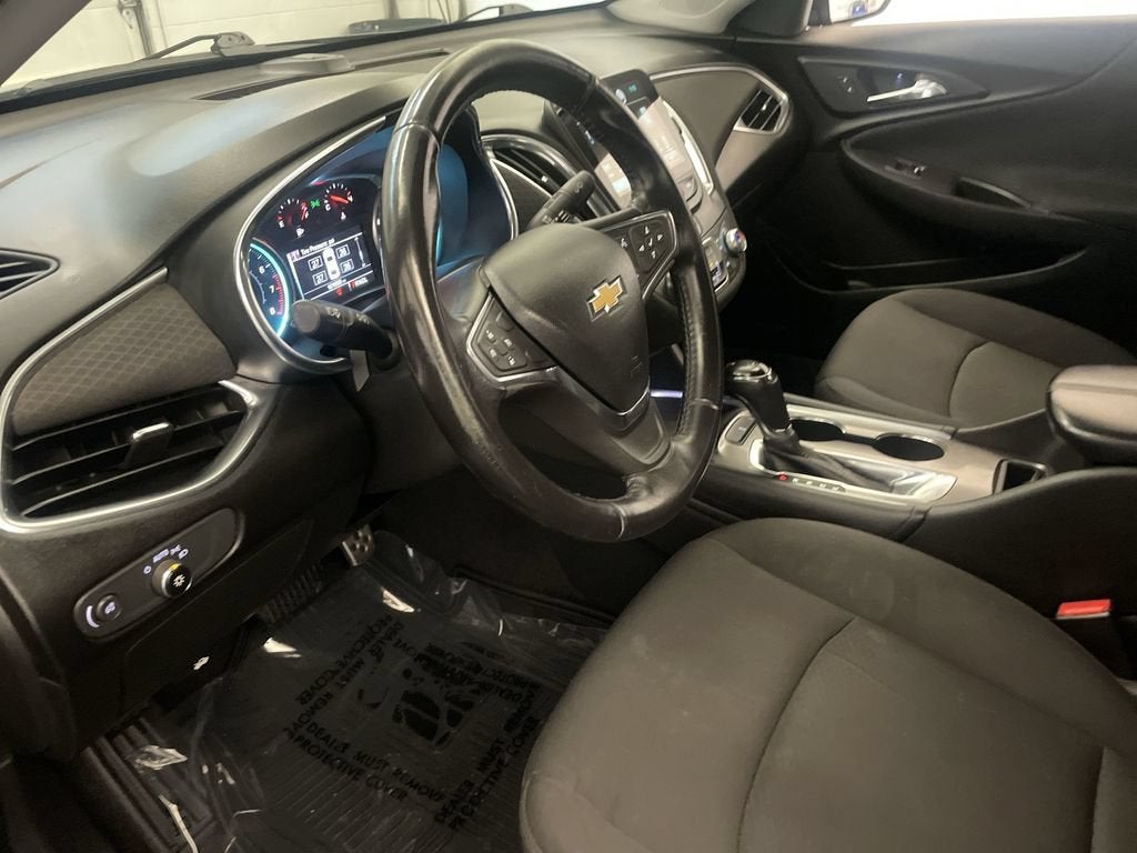 2017 Chevrolet Malibu LT