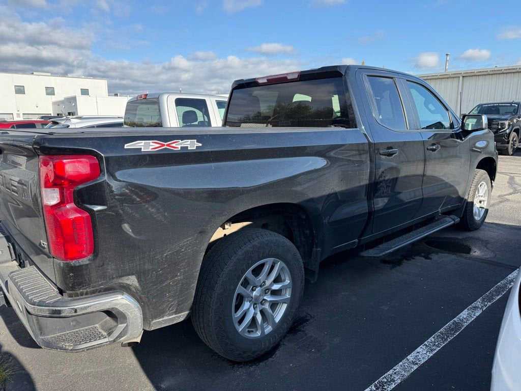 2022 Chevrolet Silverado 1500 LTD LT (2FL)