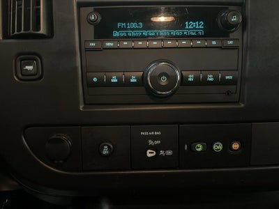 2024 Chevrolet Express Cargo 2500 WT