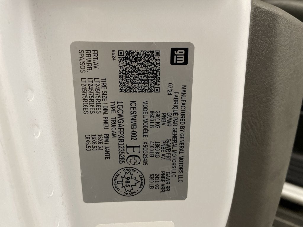 2024 Chevrolet Express Cargo 2500 WT