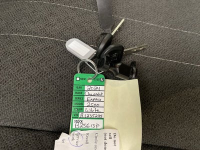 2024 Chevrolet Express Cargo 2500 WT