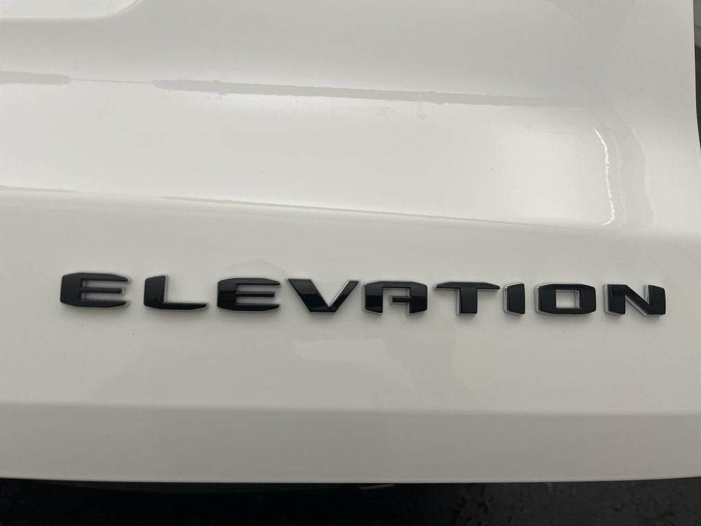 2024 GMC Acadia Elevation