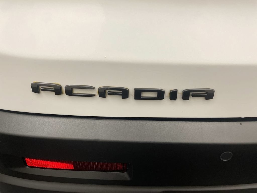 2022 GMC Acadia SLE