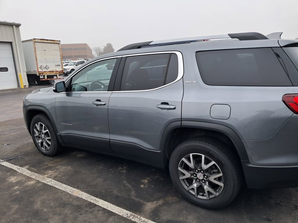 2020 GMC Acadia SLE