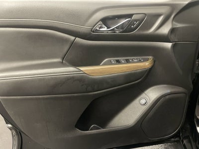2020 GMC Acadia SLE
