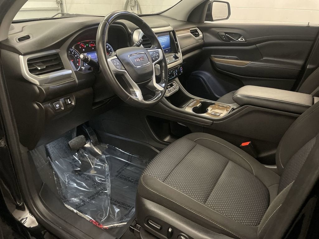 2020 GMC Acadia SLE