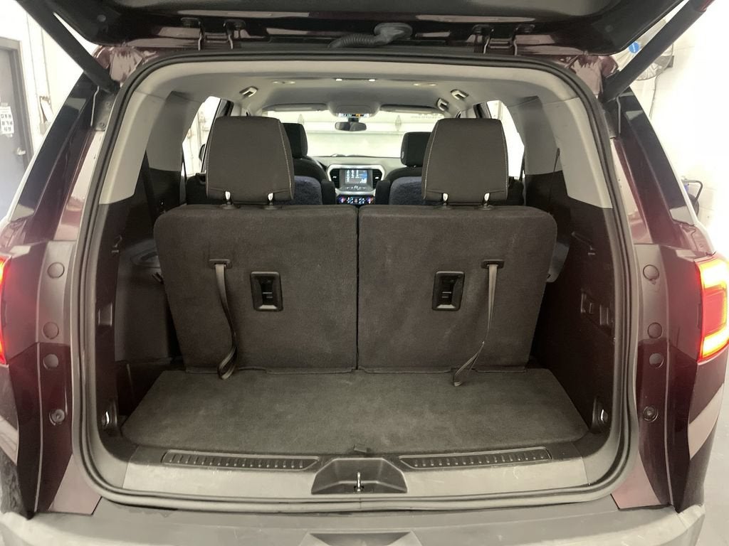 2017 GMC Acadia SLE