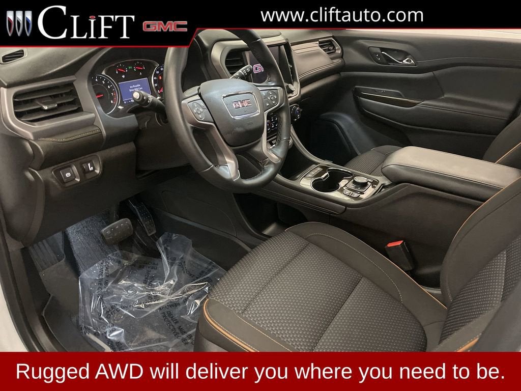 2023 GMC Acadia AT4