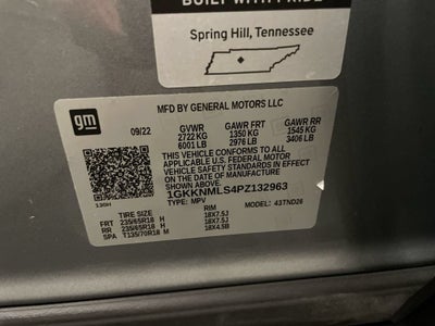 2023 GMC Acadia SLT
