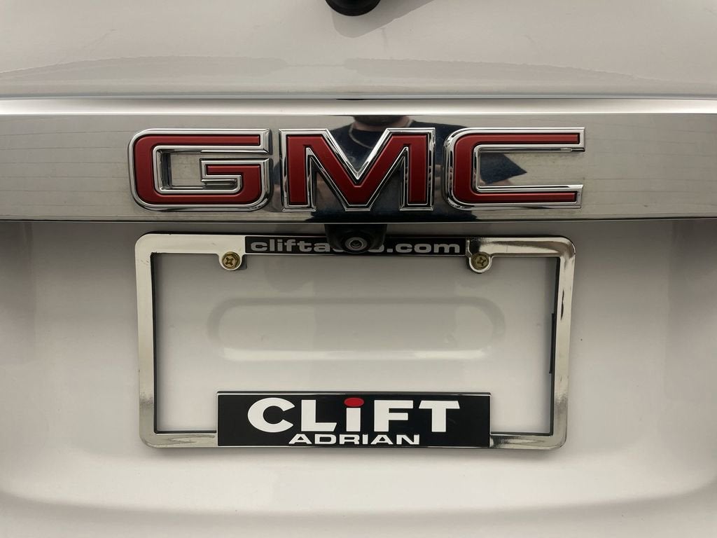 2021 GMC Acadia SLT