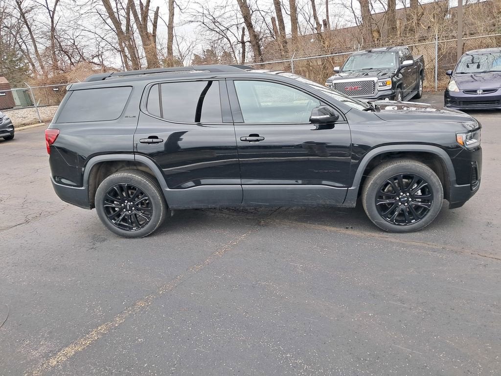 2023 GMC Acadia SLE