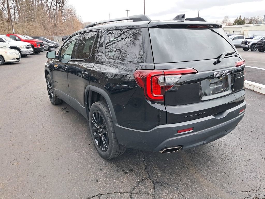2023 GMC Acadia SLE