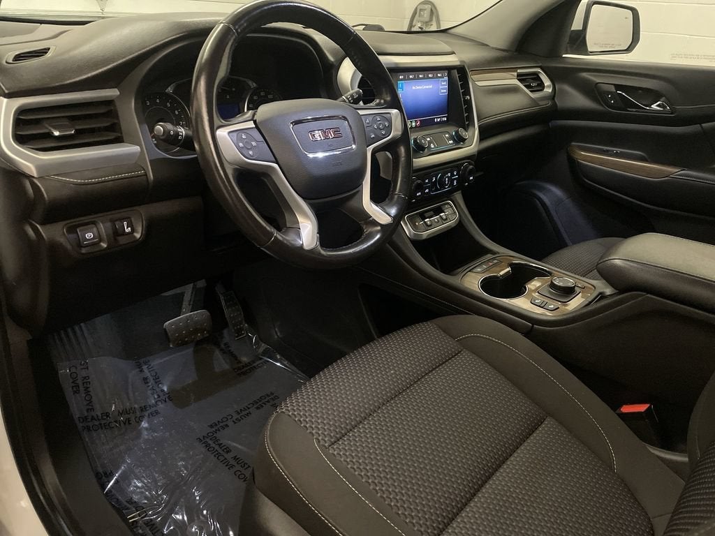 2020 GMC Acadia SLE