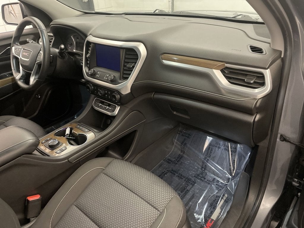 2021 GMC Acadia SLE