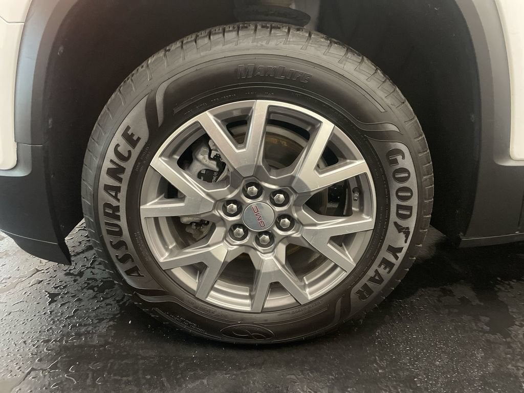 2021 GMC Acadia SLT