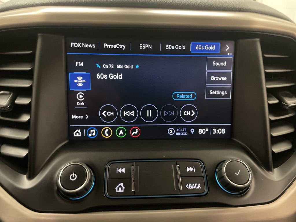 2023 GMC Acadia Denali