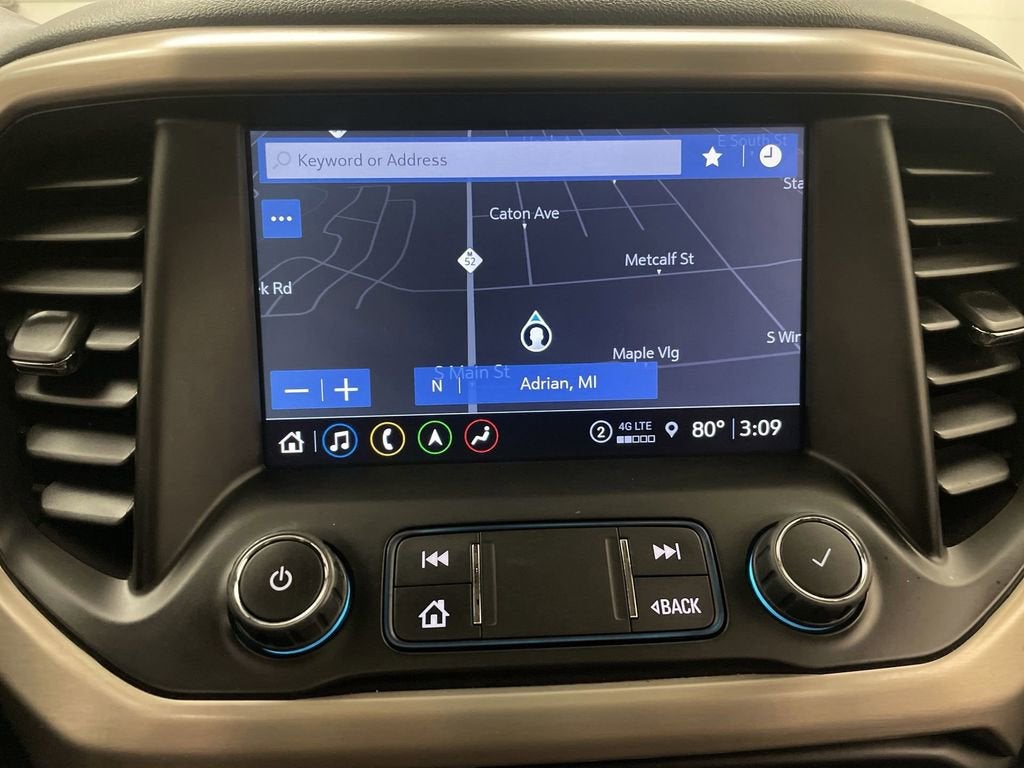 2023 GMC Acadia Denali