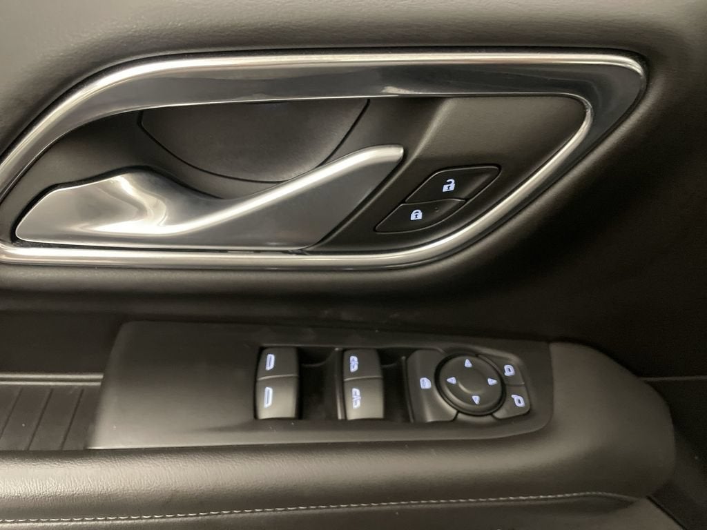 2022 GMC Yukon SLE