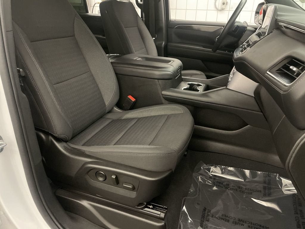 2022 GMC Yukon SLE