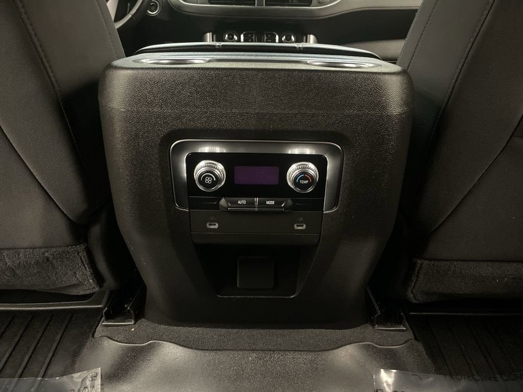 2021 GMC Yukon SLE