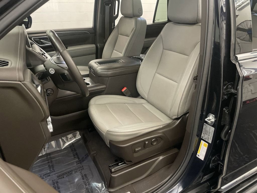 2022 GMC Yukon SLT