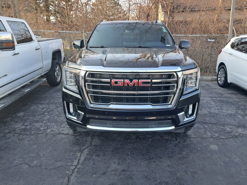 2023 GMC Yukon XL SLT