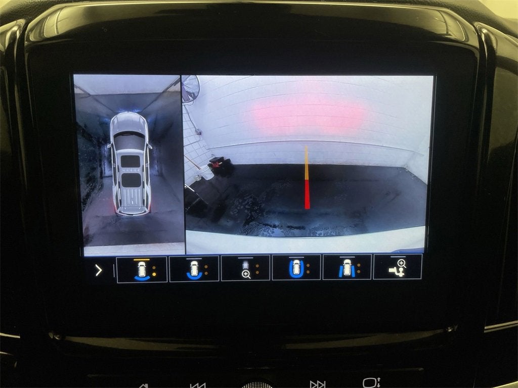 2021 Chevrolet Traverse Premier