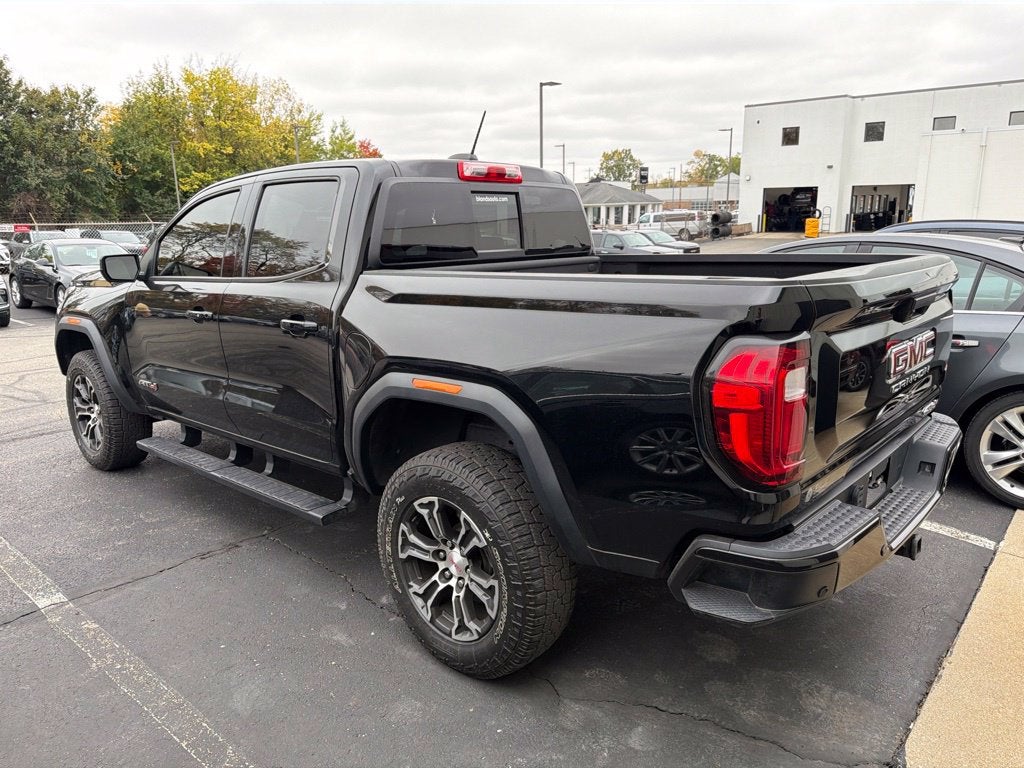 2023 GMC Canyon AT4