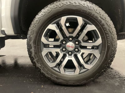 2024 GMC Canyon AT4