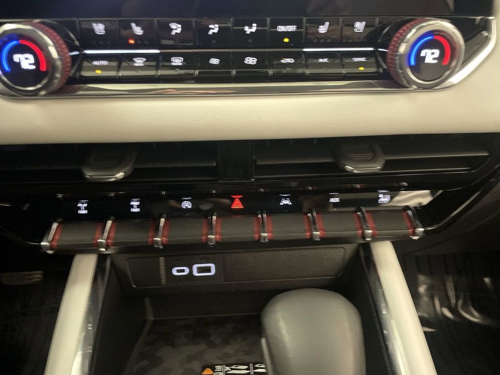 2024 GMC Canyon AT4X