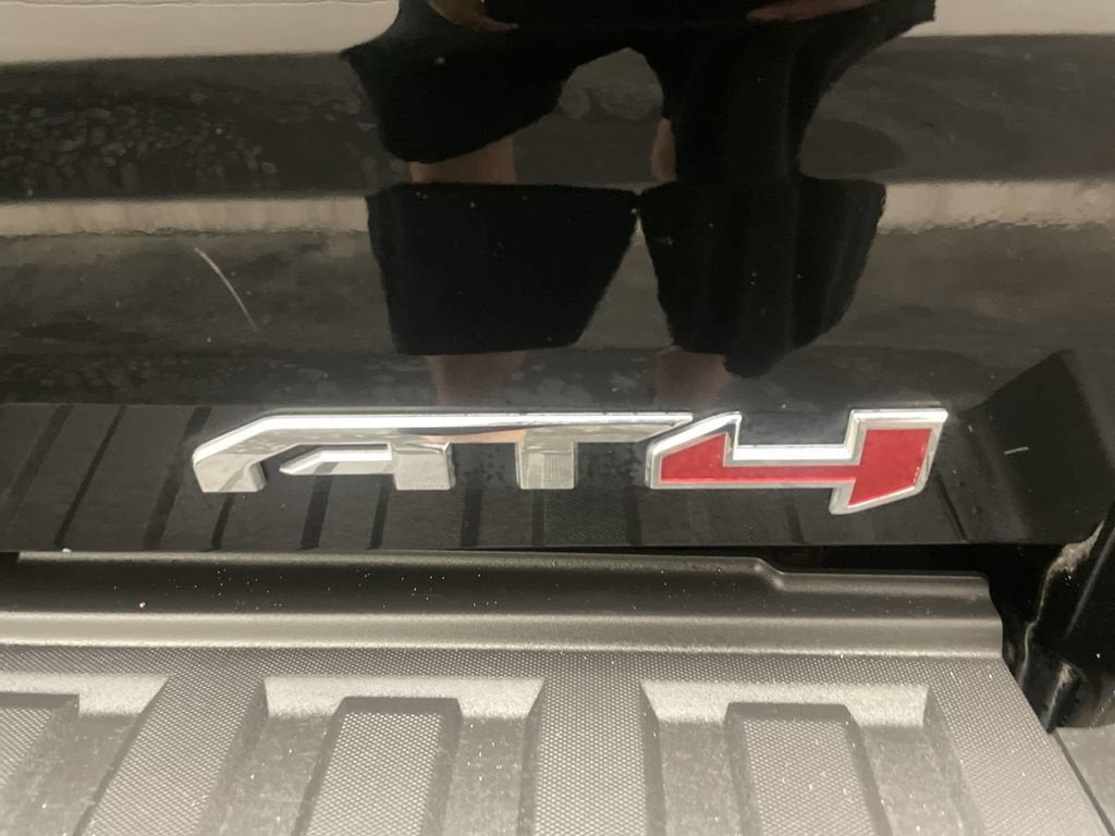 2021 GMC Canyon 4WD AT4 w/Leather