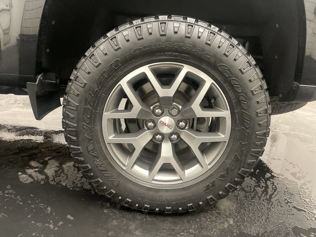 2021 GMC Canyon 4WD AT4 w/Leather