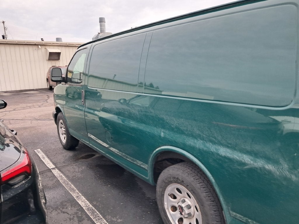 2014 GMC Savana Cargo 1500 Work Van
