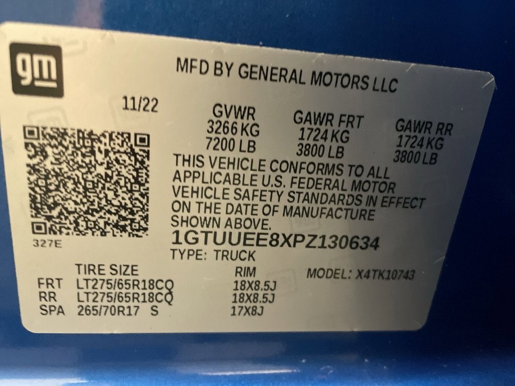 2023 GMC Sierra 1500 AT4