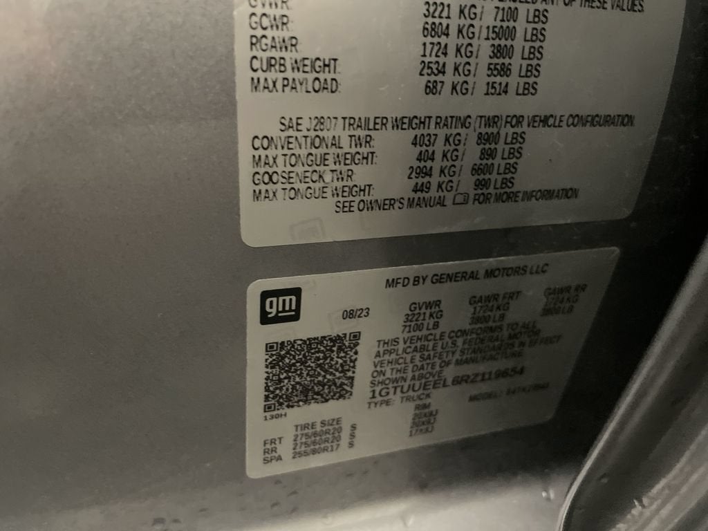 2024 GMC Sierra 1500 AT4