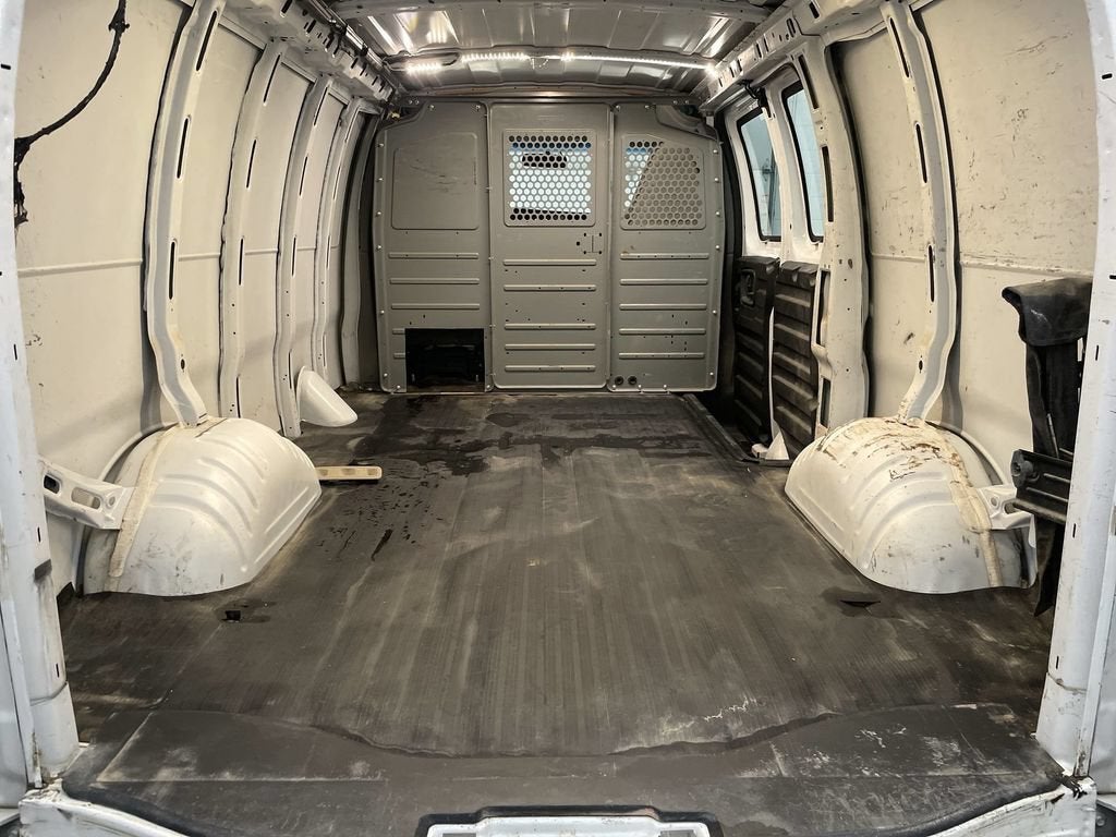 2017 GMC Savana Cargo 2500 Work Van