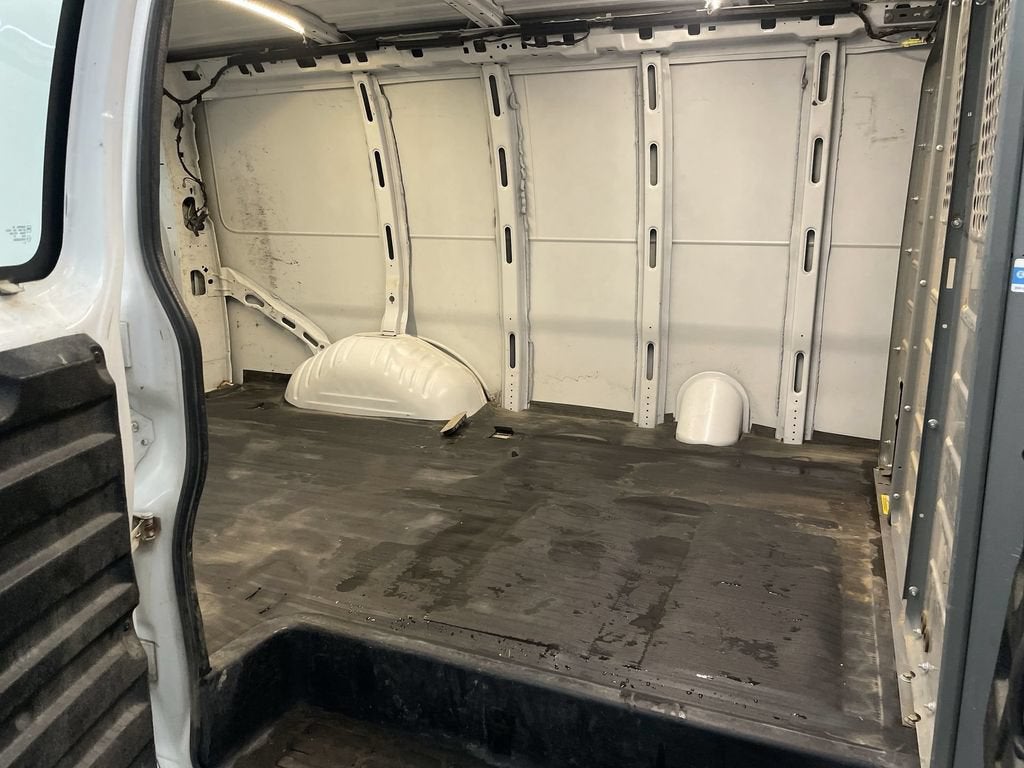 2017 GMC Savana Cargo 2500 Work Van