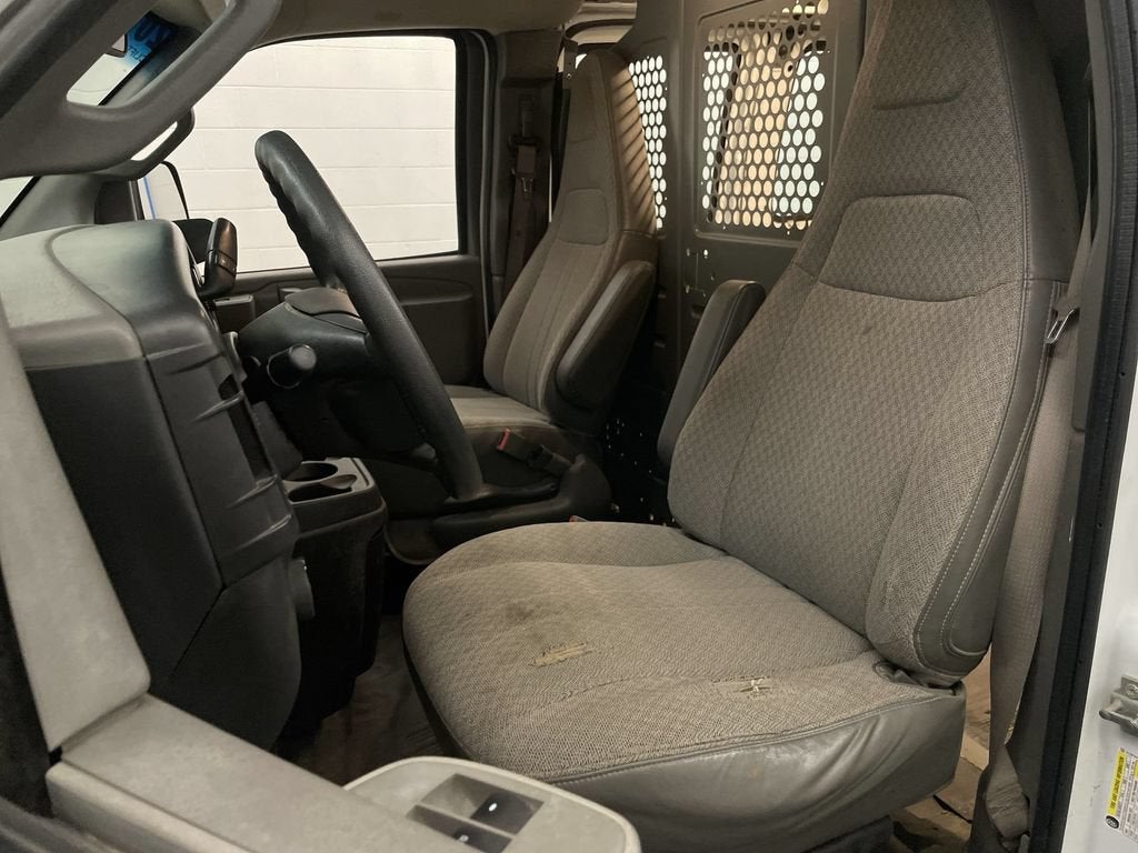 2017 GMC Savana Cargo 2500 Work Van