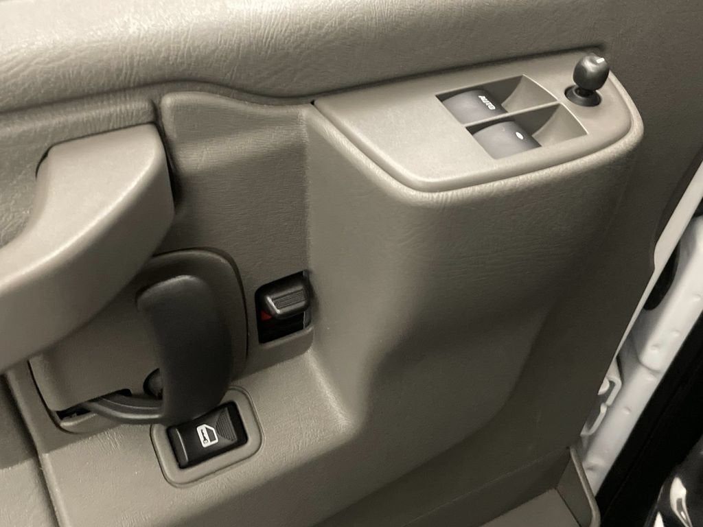 2025 GMC Savana Cargo Work Van