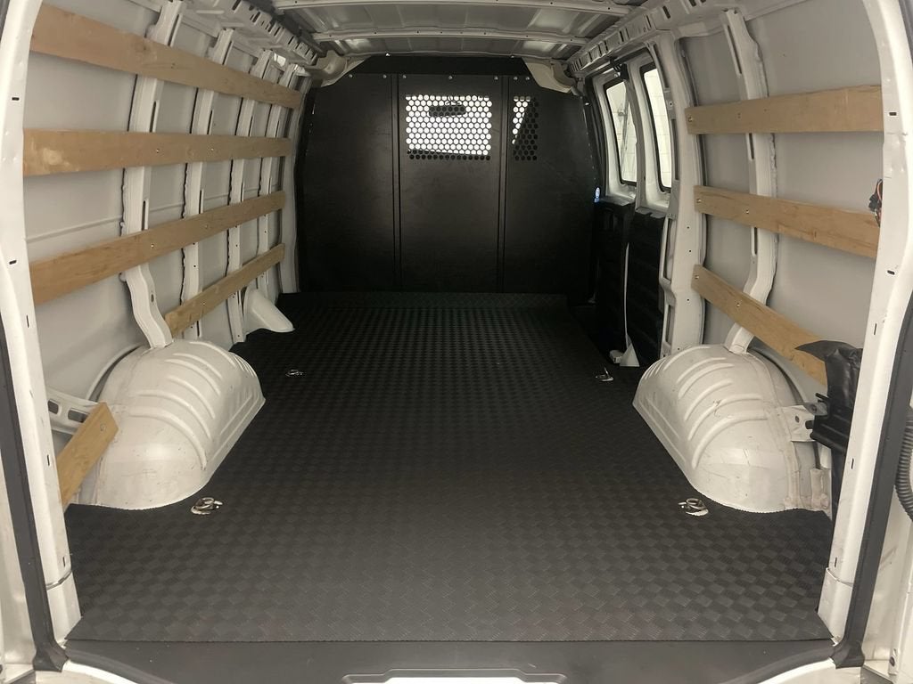 2025 GMC Savana Cargo Work Van