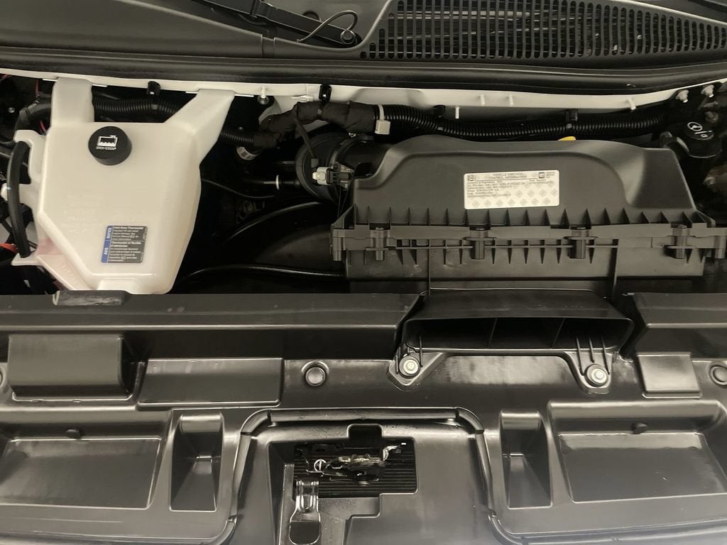 2025 GMC Savana Cargo Work Van