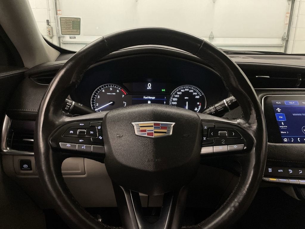 2023 Cadillac XT4 Luxury