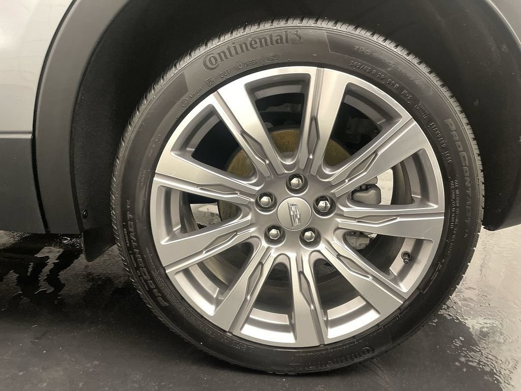 2023 Cadillac XT4 Premium Luxury