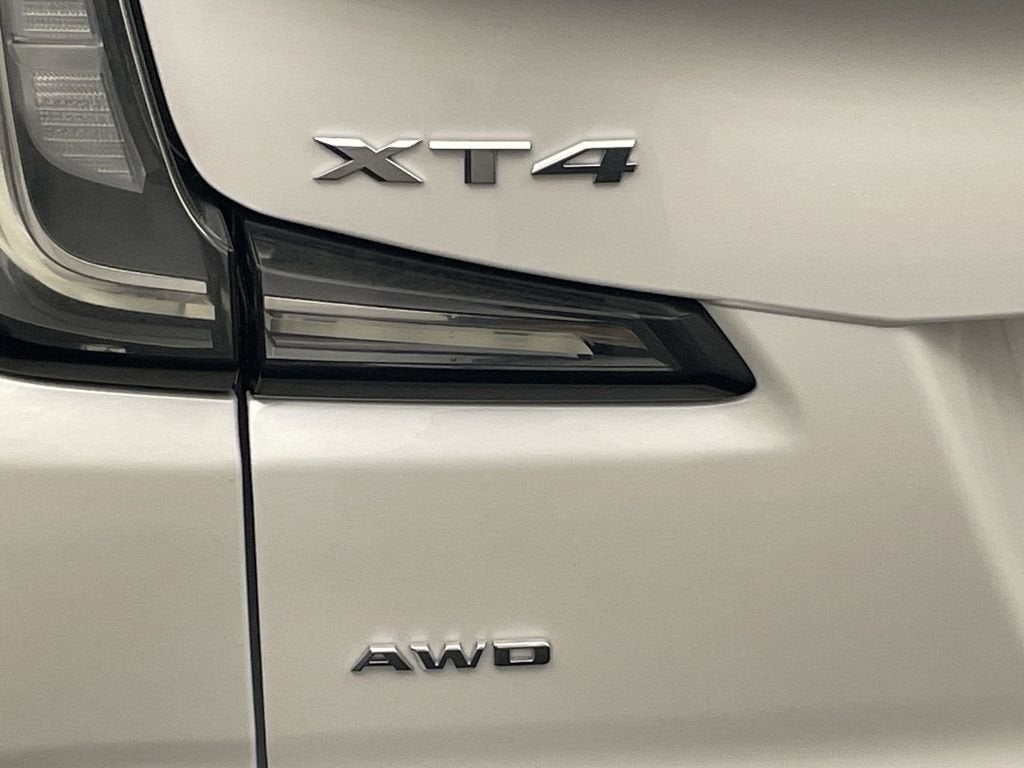 2021 Cadillac XT4 AWD Sport