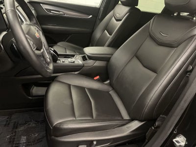 2024 Cadillac XT5 Luxury