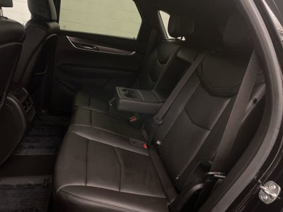 2024 Cadillac XT5 Luxury