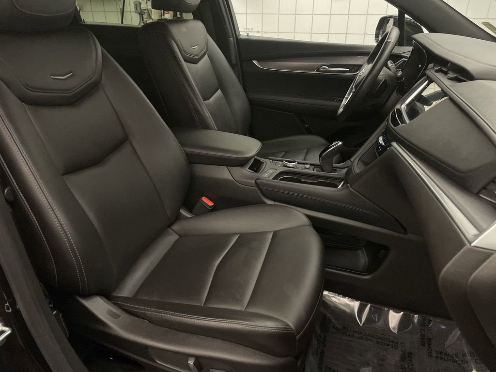 2024 Cadillac XT5 Luxury