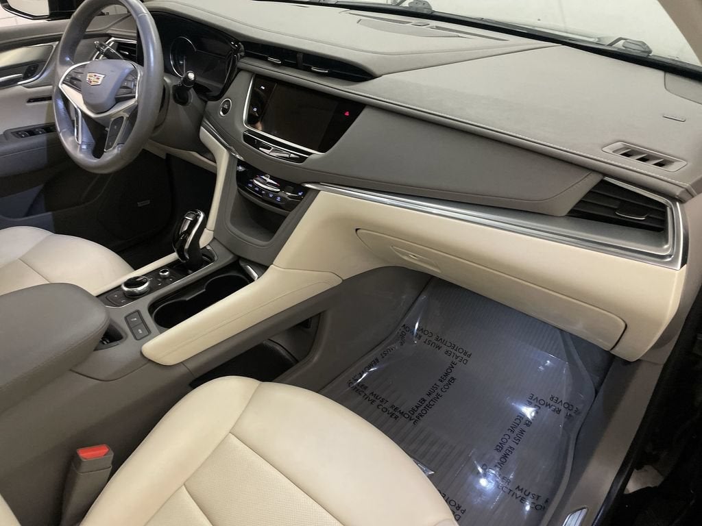 2021 Cadillac XT5 FWD Premium Luxury